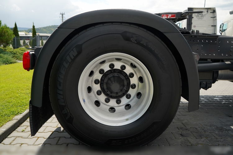 Scania R 450 / HYDRAULIKA / RETARDER / KLIMATYZACJA POSTOJOWA / ALUFELGI / 2021 ROK / PO KONTRAKCIE SERWISOWYM zdjęcie 21