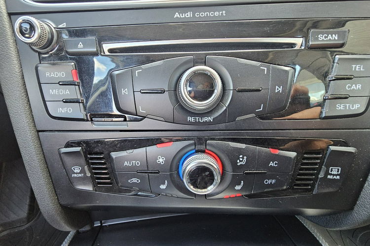 Audi A4 model 2015 , biała perła, bezwypadkowy , serwiowany, led, hak zdjęcie 16