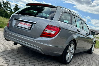 Mercedes C 180 LIFT Benzyna Nowy Rozrząd BDB stan 