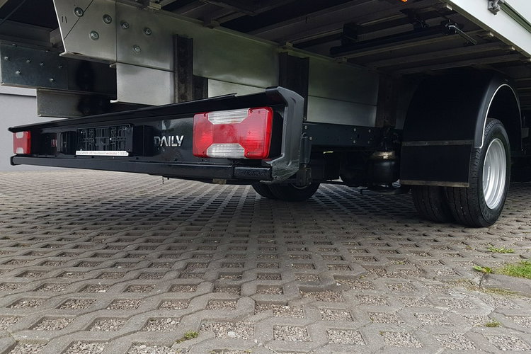 Iveco Daily 50C18 V DAILY 12EP PLANDEKA FIRANKA 5.11x2.45x2.35 SPANIE DMC 3500KG SKRZYNIA zdjęcie 20