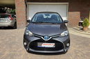 Toyota Yaris Hybrid 100 KM , Premium , Kamera, Salon PL, I WŁ, Serwis ASO, zdjęcie 2