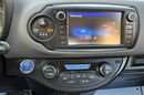 Toyota Yaris Hybrid 100 KM , Premium , Kamera, Salon PL, I WŁ, Serwis ASO, zdjęcie 20