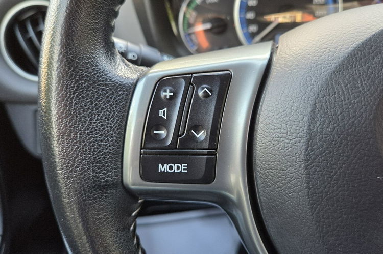Toyota Yaris Hybrid 100 KM , Premium , Kamera, Salon PL, I WŁ, Serwis ASO, zdjęcie 28