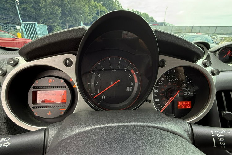 Nissan 370 Z Nismo manual wydech stan perfekt zamiana doinwestowany 1.r gwarncji zdjęcie 26