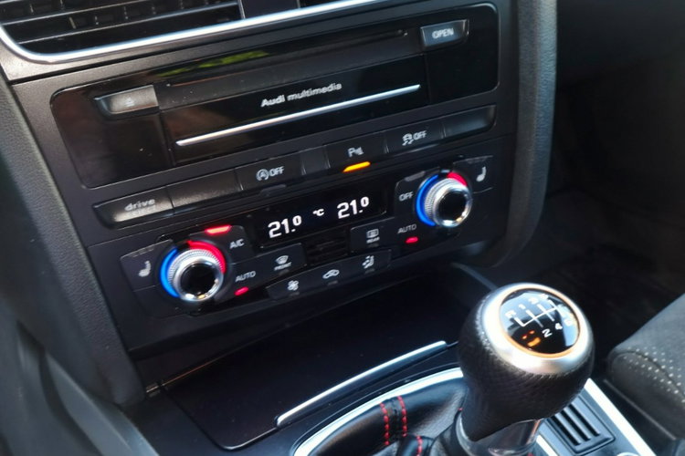 Audi A4 Navi Serwis Alu S-Line zdjęcie 12