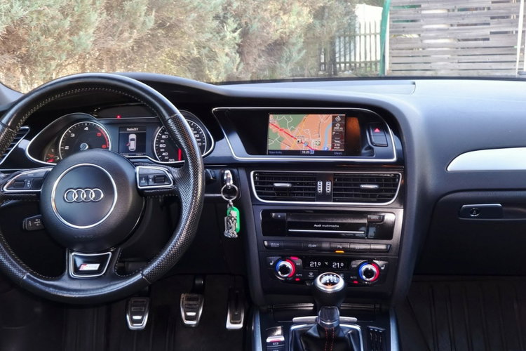 Audi A4 Navi Serwis Alu S-Line zdjęcie 5