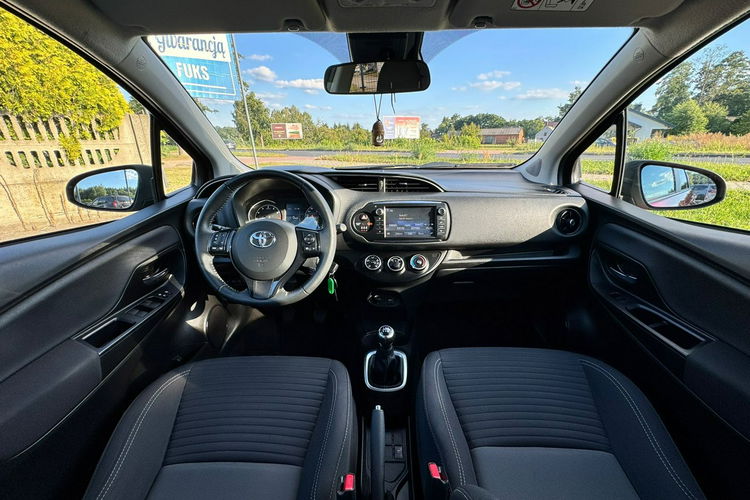 Toyota Yaris Ostatni LIFT BDB stan Niski Przebieg zdjęcie 18
