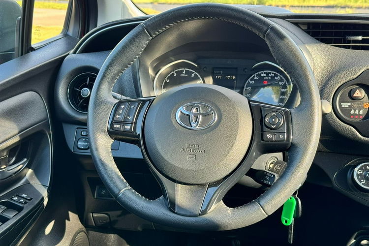 Toyota Yaris Ostatni LIFT BDB stan Niski Przebieg zdjęcie 20