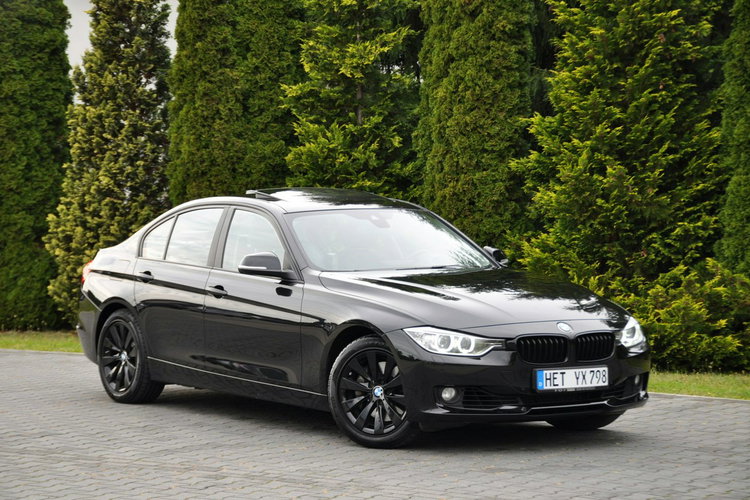 BMW 335 3.0d(313KM) xDrive Led Xenon Navi Head Up Skóry Szyber 2xPdc Alu17"ASO zdjęcie 3
