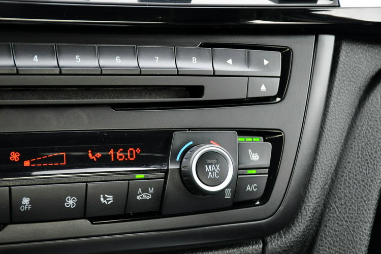 BMW 335 3.0d(313KM) xDrive Led Xenon Navi Head Up Skóry Szyber 2xPdc Alu17"ASO zdjęcie 34