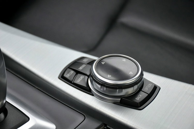 BMW 335 3.0d(313KM) xDrive Led Xenon Navi Head Up Skóry Szyber 2xPdc Alu17"ASO zdjęcie 36