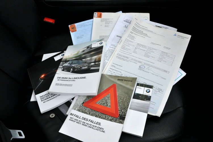 BMW 335 3.0d(313KM) xDrive Led Xenon Navi Head Up Skóry Szyber 2xPdc Alu17"ASO zdjęcie 40