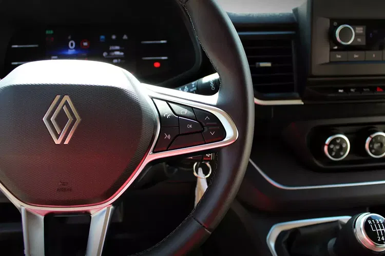 Renault trafic zdjęcie 28