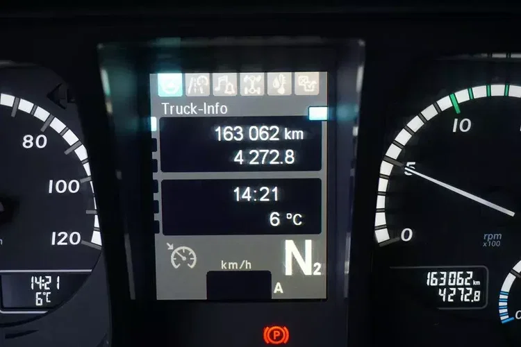 Mercedes AROCS / 3240 / 8 X 4 / TRIDEM / SKRZYNIOWY + HDS / HIAB 262 E – 7 / WYS. 19 M zdjęcie 12