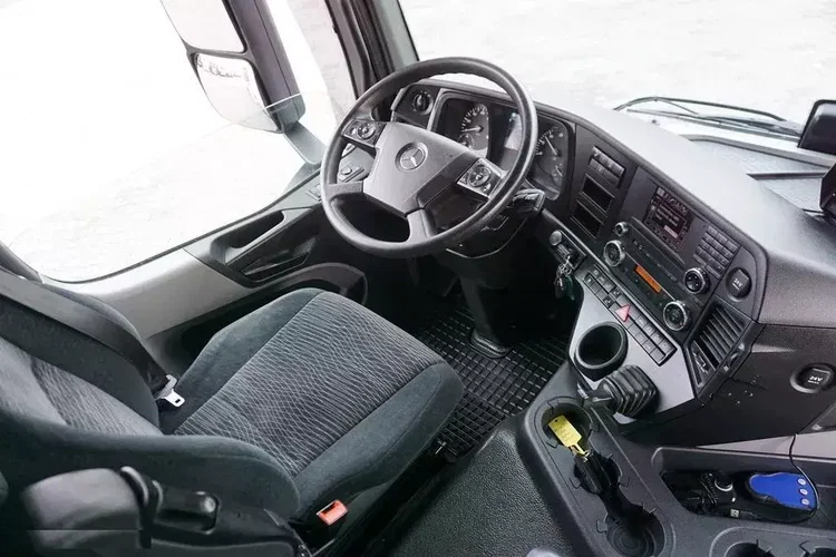 Mercedes / ANTOS / 2535 / ACC / E 6 / BDF + WINDA / 7.15 , 7.45, 7.82 M / OŚ SKRĘTNA zdjęcie 13