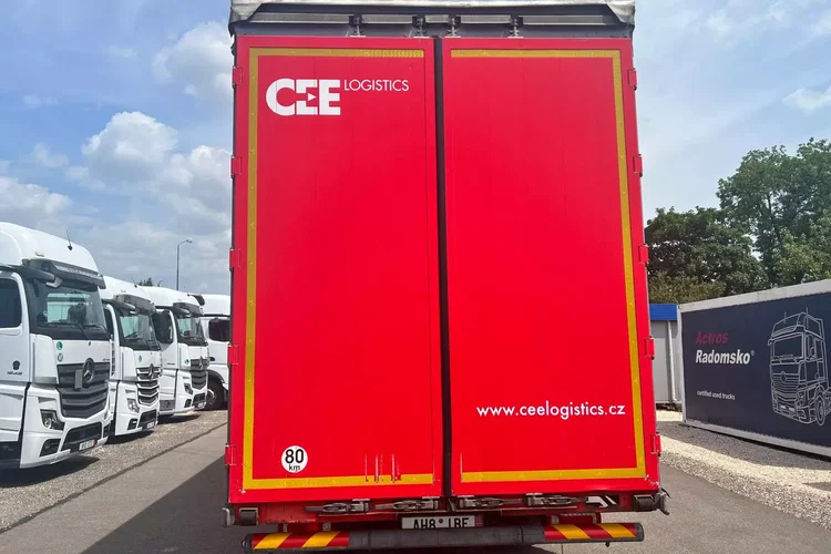 Mercedes 2545 BIGSPACE zdjęcie 6