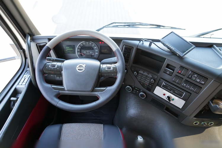 Volvo FMX 450 / 8X4 / WYWROTKA 2 STRONNA / HYDROBURTA / AUTOMATYCZNA PLANDEKA / I-SHIFT / EURO 6 / SPROWADZONY zdjęcie 43