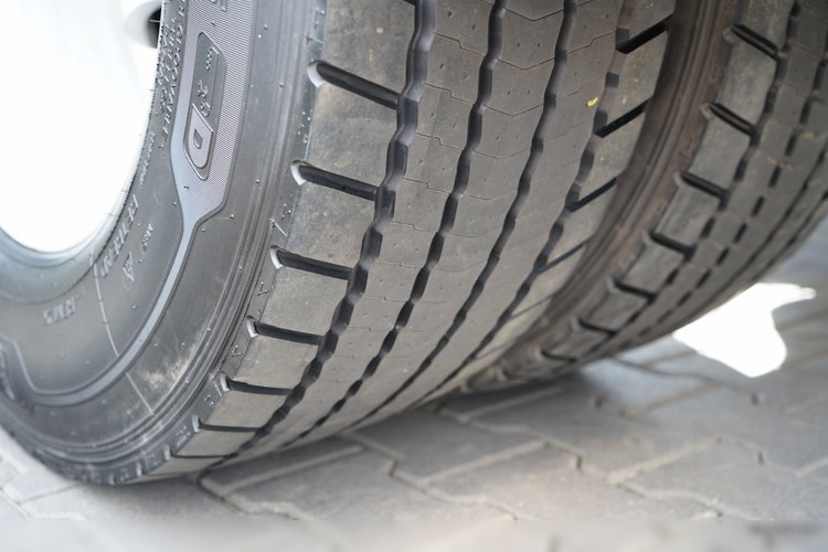 Renault T 440 / 13 LITROWY / RETARDER / KLIMATYZACJA POSTOJOWA / ALUFELGI / SPROWADZONA / 2017 ROK zdjęcie 20