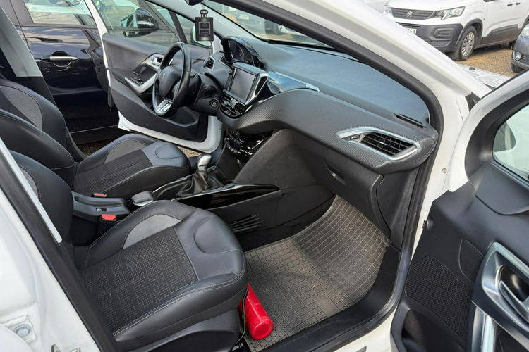 Peugeot 2008 Klimatronic, navi, dach panoramiczny, gwarancja zdjęcie 15