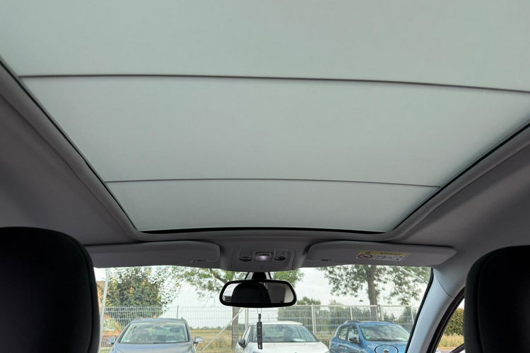 Peugeot 2008 Klimatronic, navi, dach panoramiczny, gwarancja zdjęcie 17