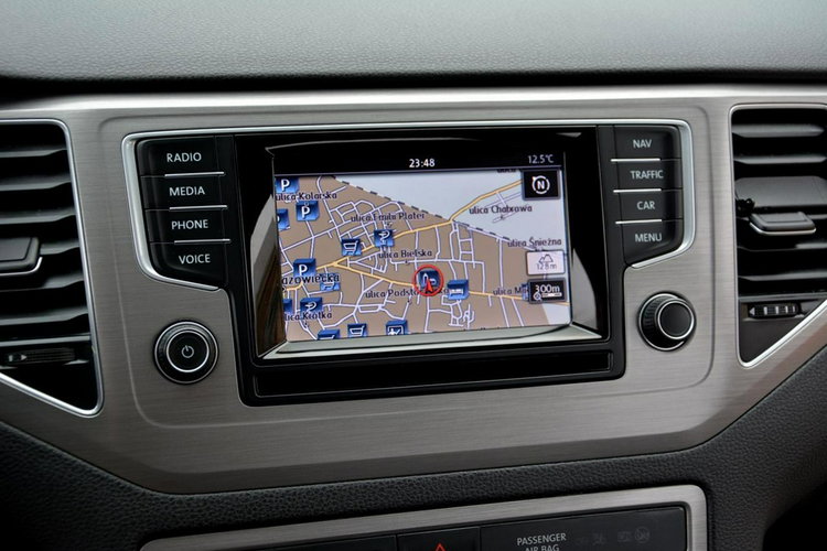 Volkswagen Golf Sportsvan 1.6TDI(110KM) DSG Radar ACC Navi 2xParktronic Klimatronic z Niemiec zdjęcie 29