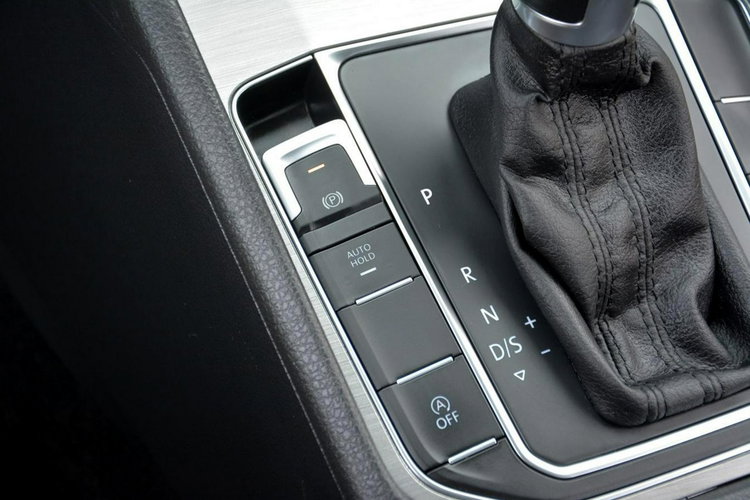 Volkswagen Golf Sportsvan 1.6TDI(110KM) DSG Radar ACC Navi 2xParktronic Klimatronic z Niemiec zdjęcie 31