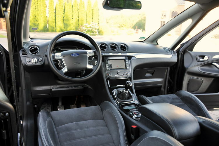 Ford S-Max 2.0TDCI(163KM) Radar Xenon Led Navi Kamera Panorama 7-Foteli Skóry BLS zdjęcie 30