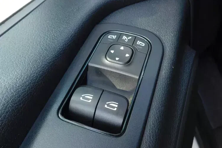 Mercedes Sprinter zdjęcie 11