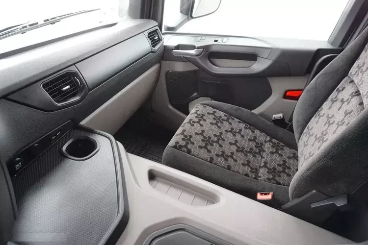 Scania P 410 / E 6 / BDF + WINDA / 7.15 , 7.45, 7.82 M / RETARDER zdjęcie 28