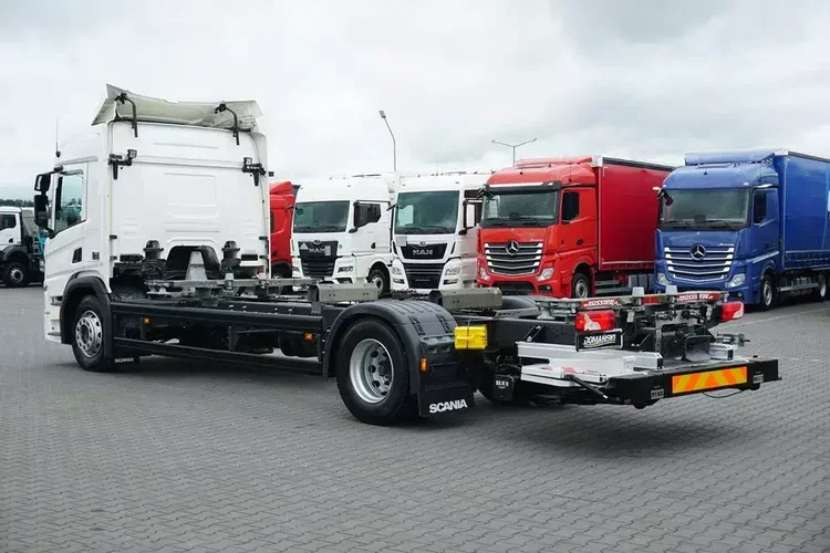 Scania P 410 / E 6 / BDF + WINDA / 7.15 , 7.45, 7.82 M / RETARDER zdjęcie 5