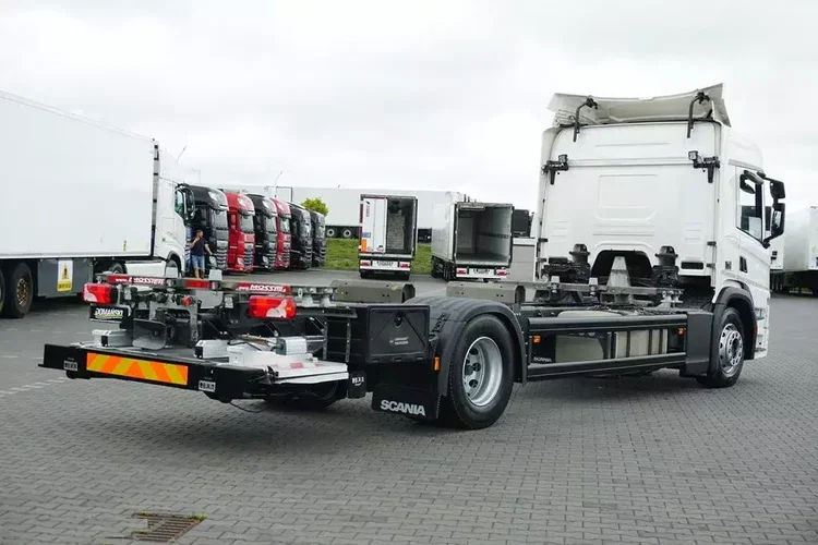 Scania P 410 / E 6 / BDF + WINDA / 7.15 , 7.45, 7.82 M / RETARDER zdjęcie 6