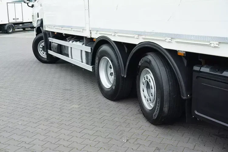 DAF CF / 480 / 6 X 2 / SKRZYNIOWY + HDS / PALFINGER PK 22 001L / OŚ SKRĘTNA / CHWYTAK zdjęcie 20