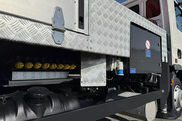 TGL 7.150 Zwyżka Ruthmann T330 33-Metry DMC 7500KG 21m w Bok zdjęcie 13