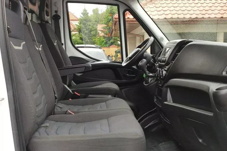 Iveco Daily 35S16S V zdjęcie 17