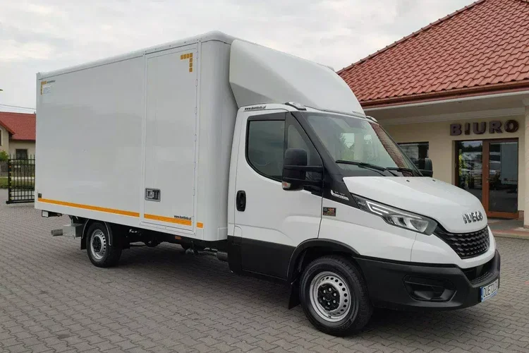 Iveco Daily 35S16S V zdjęcie 21