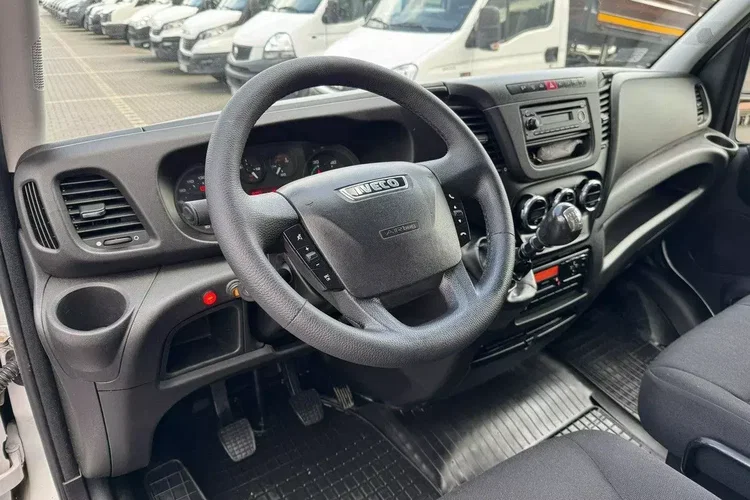 Iveco Daily 50C15 V zdjęcie 24