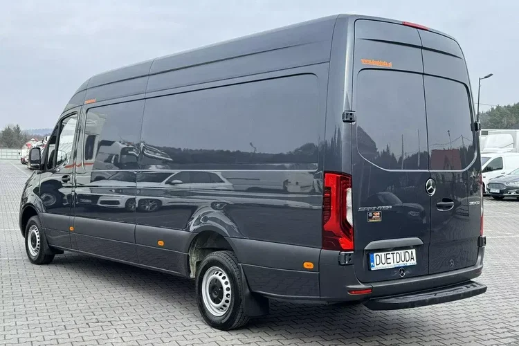 Mercedes 319 zdjęcie 11