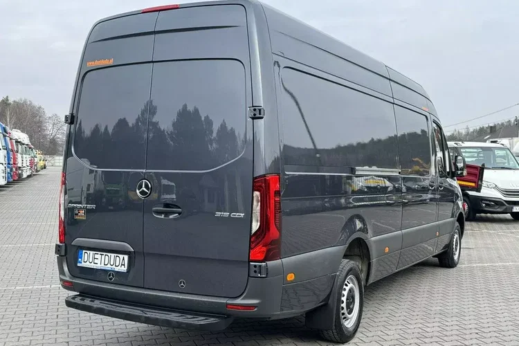 Mercedes 319 zdjęcie 14