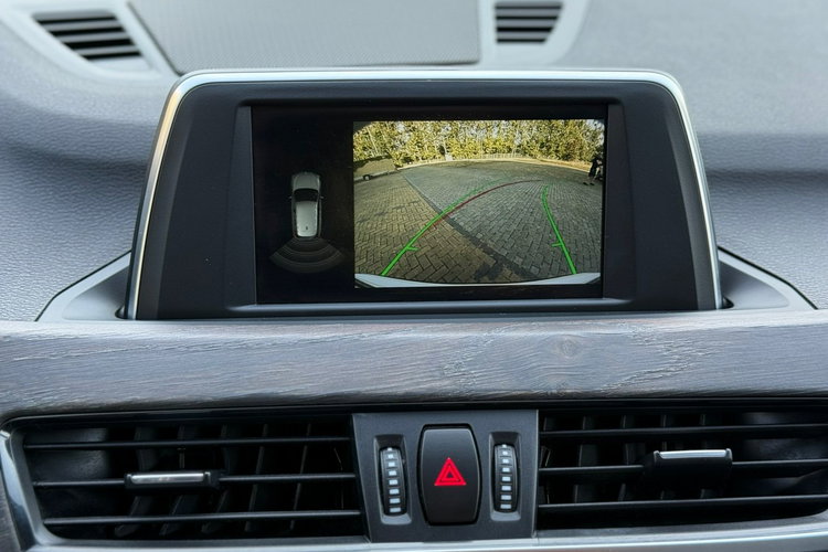 BMW X1 2.0 Executive zdjęcie 28