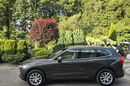 Volvo XC 60 D3 Momentum Pro / Bezwypadkowy / zdjęcie 2