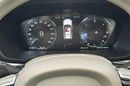 Volvo XC 60 D3 Momentum Pro / Bezwypadkowy / zdjęcie 25