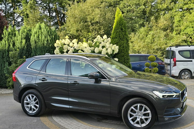 Volvo XC 60 D3 Momentum Pro / Bezwypadkowy / zdjęcie 5