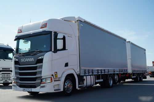 Scania R 450 / ZESTAW TANDEM 120 M3 / PRZEJAZDOWY / OŚ SKRĘTNA PODNOSZONA / MEGA /  2021 ROK / FRUEHAUF / PO KONTRAKCIE SERWISOWYM