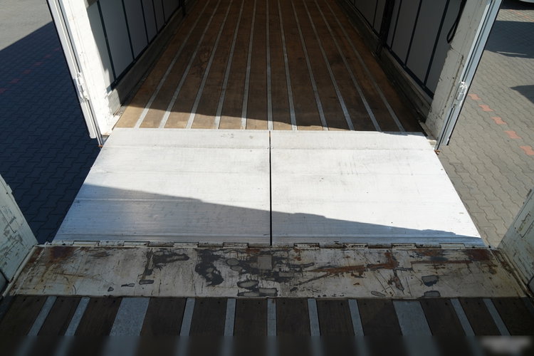 Scania R 450 / ZESTAW TANDEM 120 M3 / PRZEJAZDOWY / OŚ SKRĘTNA PODNOSZONA / MEGA /  2021 ROK / FRUEHAUF / PO KONTRAKCIE SERWISOWYM zdjęcie 26