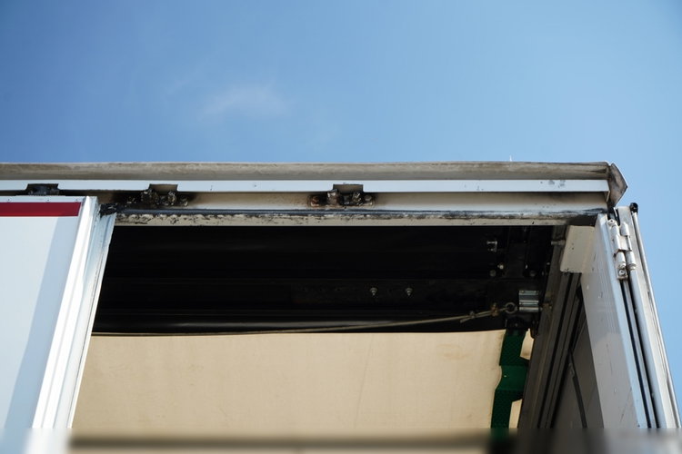 Scania R 450 / ZESTAW TANDEM 120 M3 / PRZEJAZDOWY / OŚ SKRĘTNA PODNOSZONA / MEGA /  2021 ROK / FRUEHAUF / PO KONTRAKCIE SERWISOWYM zdjęcie 33