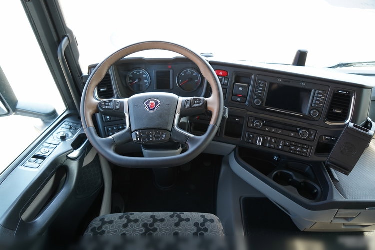 Scania R 450 / ZESTAW TANDEM 120 M3 / PRZEJAZDOWY / OŚ SKRĘTNA PODNOSZONA / MEGA /  2021 ROK / FRUEHAUF / PO KONTRAKCIE SERWISOWYM zdjęcie 46