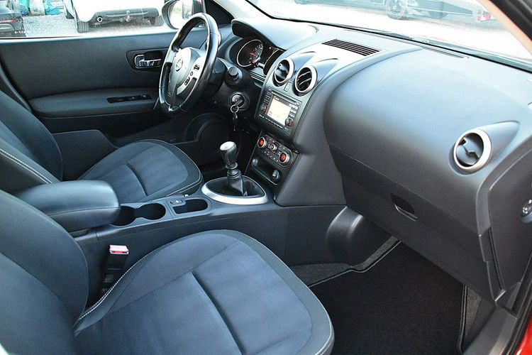 Nissan Qashqai rezerwacja zdjęcie 11