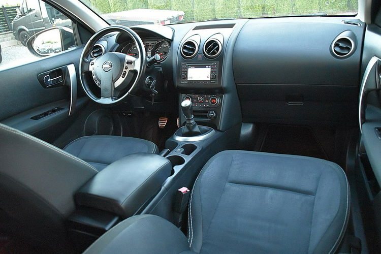 Nissan Qashqai rezerwacja zdjęcie 6