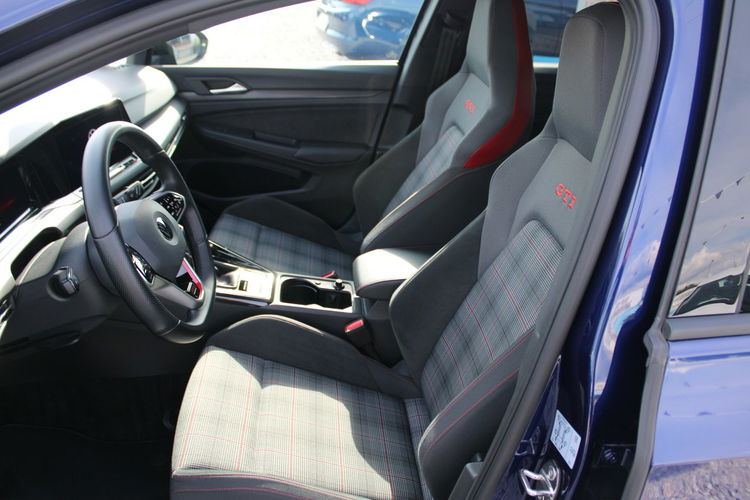 Volkswagen Golf GTI 245 KM zdjęcie 11