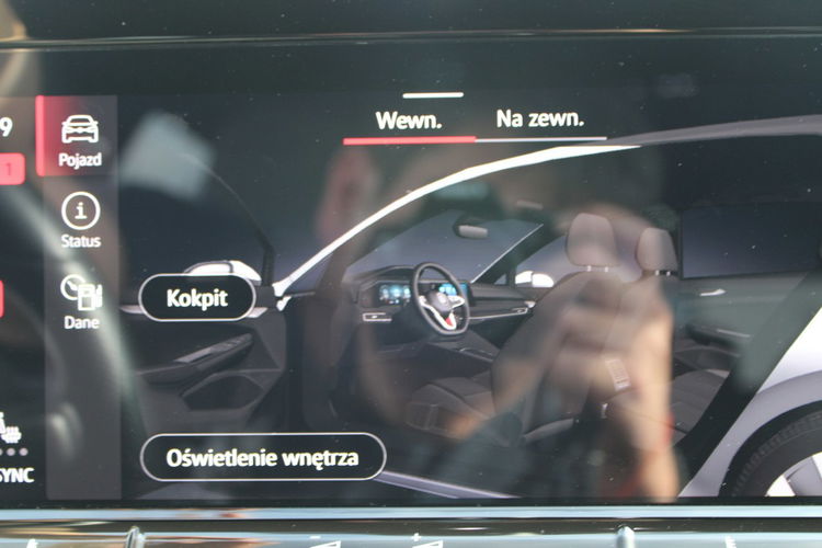 Volkswagen Golf GTI 245 KM zdjęcie 32